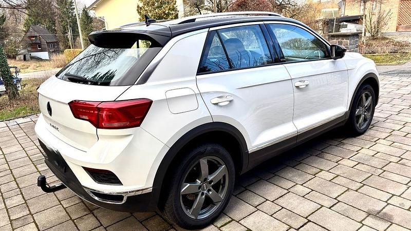 Gebraucht VW T-Roc Active 150 PS (110 kW) 2021 Weiß SUV