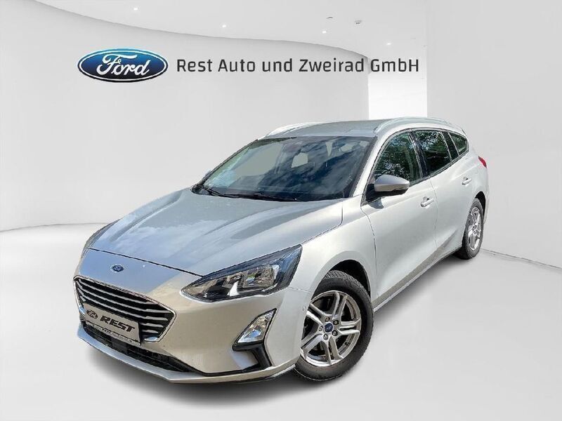 Gebraucht Ford Focus Cool & Connect 125 PS (91 kW) 2021 Polarsilber metallic (metallic) Limousine