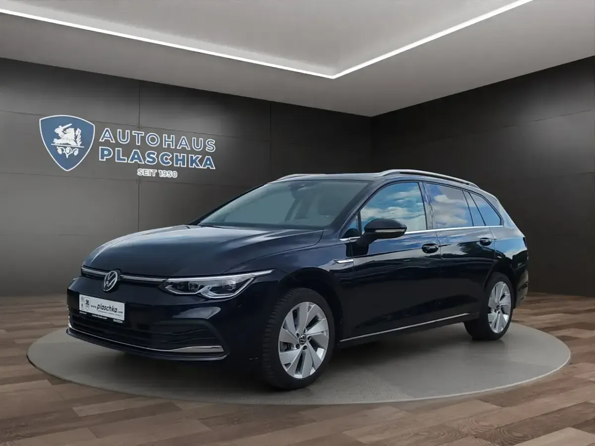 Gebraucht VW Golf VIII Style 131 PS (96 kW) 2023 Kombi