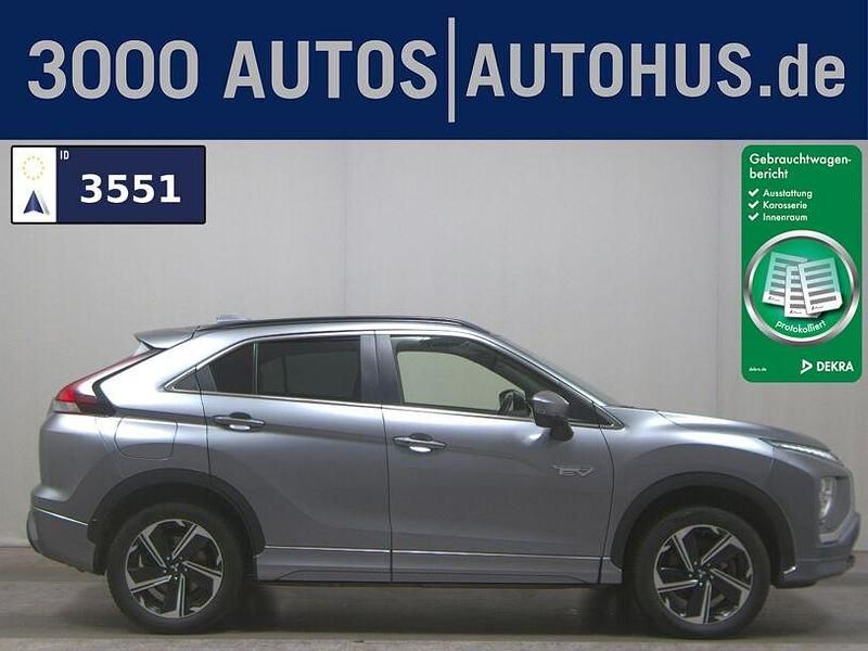 Grau Gebraucht 2023 Mitsubishi Eclipse Cross Plus SUV | 19.480 € (Superpreis) - Bild 1/4