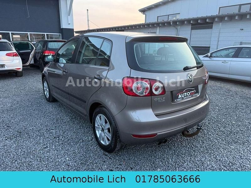 Gebraucht VW Golf VII Style 122 PS (89 kW) 2012 Braun Limousine