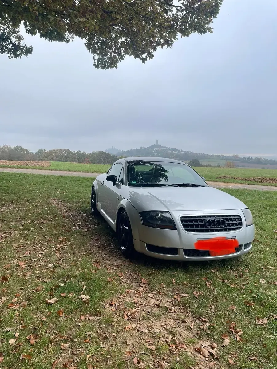 Gebraucht Audi TT Basis 180 PS (132 kW) 2000 Silber Coupé