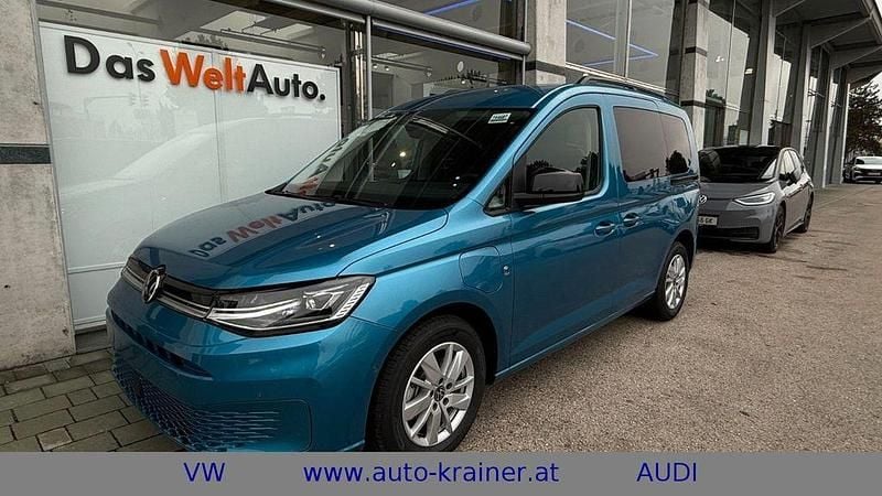 Neu VW Caddy Life 150 PS (110 kW) 2025 Blau Van / Kleinbus