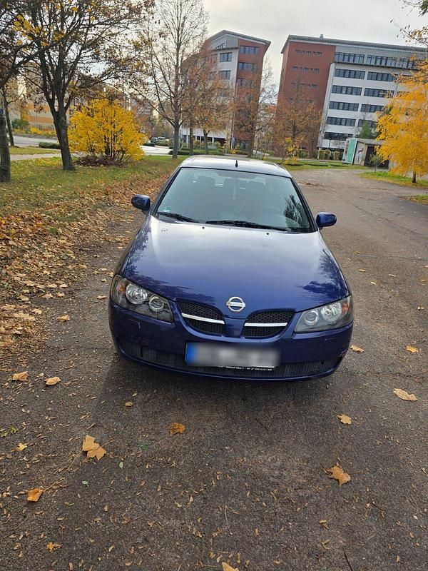 Blau Gebraucht 2003 Nissan Almera Kleinwagen | 1.000 € (Fairer Preis) - Bild 1/4