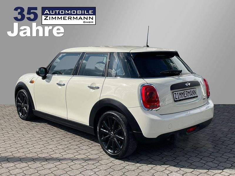 Gebraucht Mini ONE 102 PS (75 kW) 2016 Weiß Kleinwagen