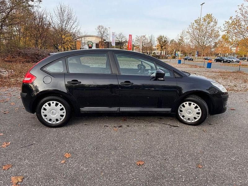Gebraucht Citroën C4 88 PS (64 kW) 2010 Schwarz Limousine