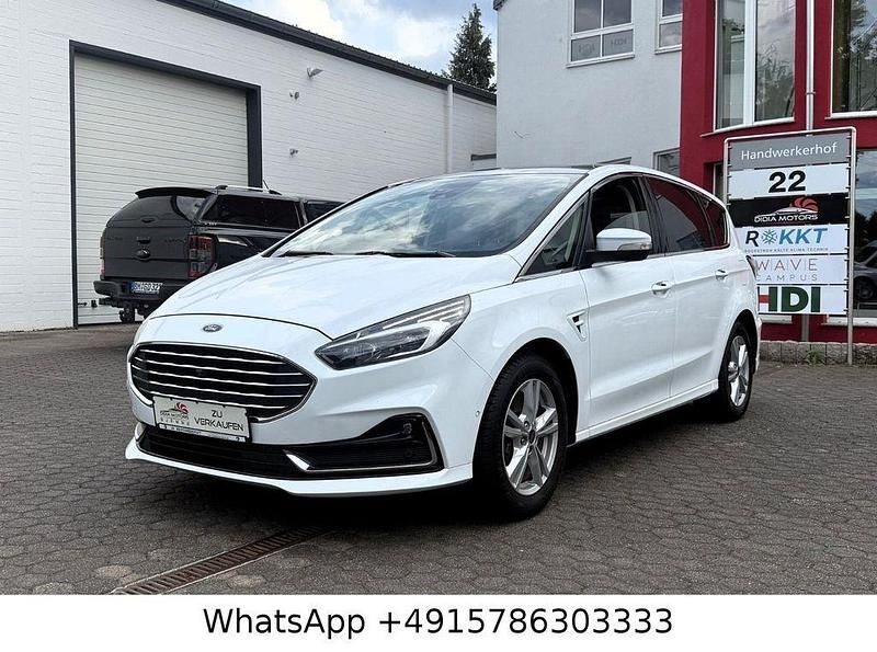Weiß Gebraucht 2020 Ford S-MAX Titanium Van / Kleinbus | 26.900 € (Fairer Preis) - Bild 1/4