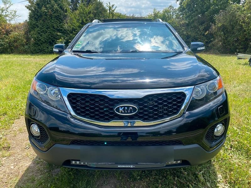 Schwarz Gebraucht 2010 Kia Sorento SUV | 9.000 € (Fairer Preis) - Bild 1/4