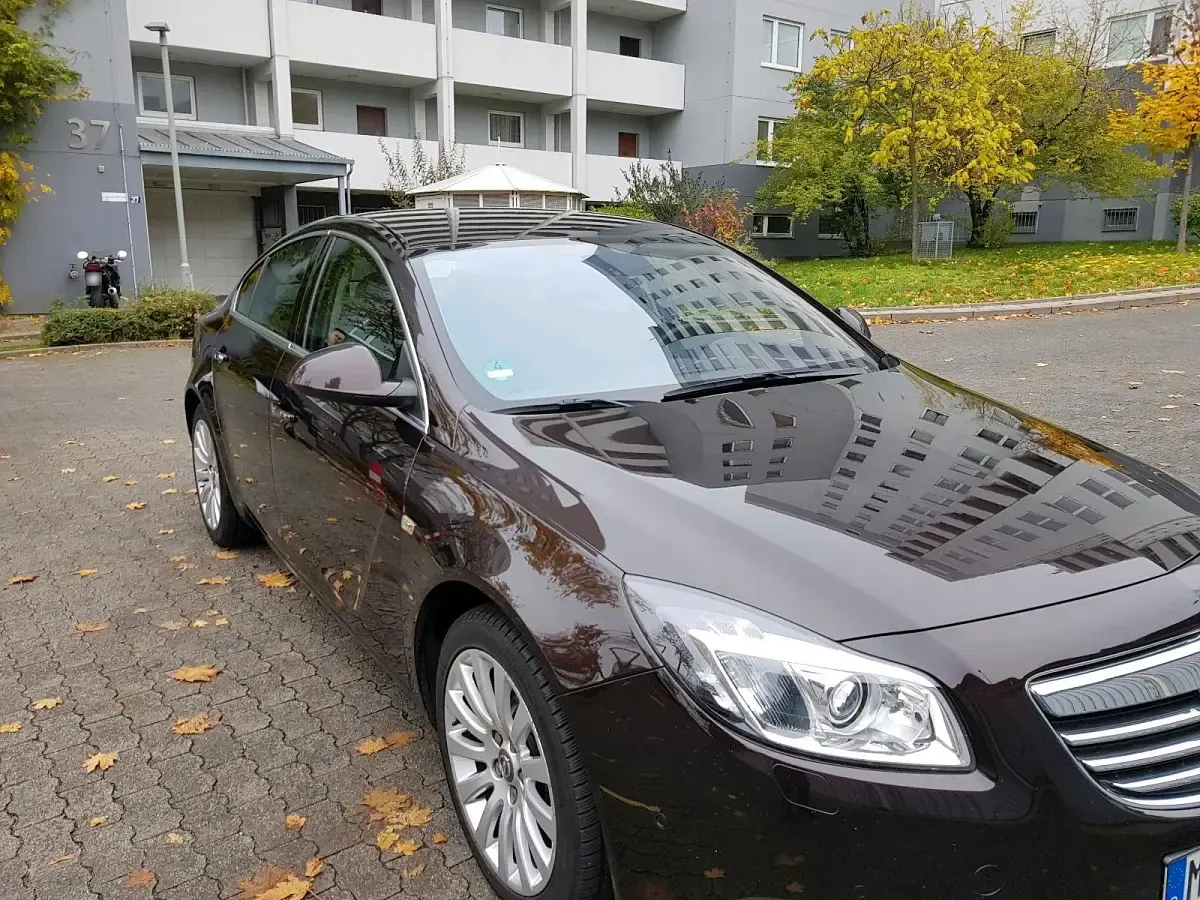 Gebraucht Opel Insignia 160 PS (117 kW) 2012 Braun Limousine