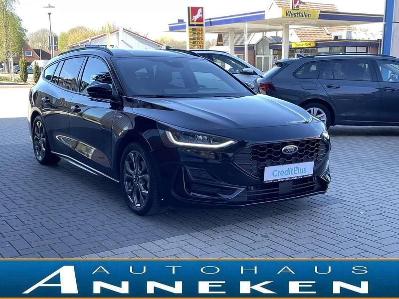 Gebraucht Ford Focus ST-Line 125 PS (91 kW) 2024 Schwarz Limousine