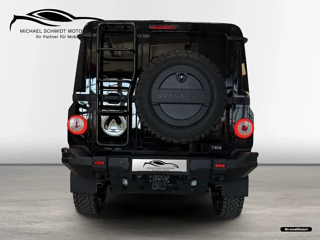 Gebraucht Ineos Grenadier 249 PS (183 kW) 2025 Schwarz SUV
