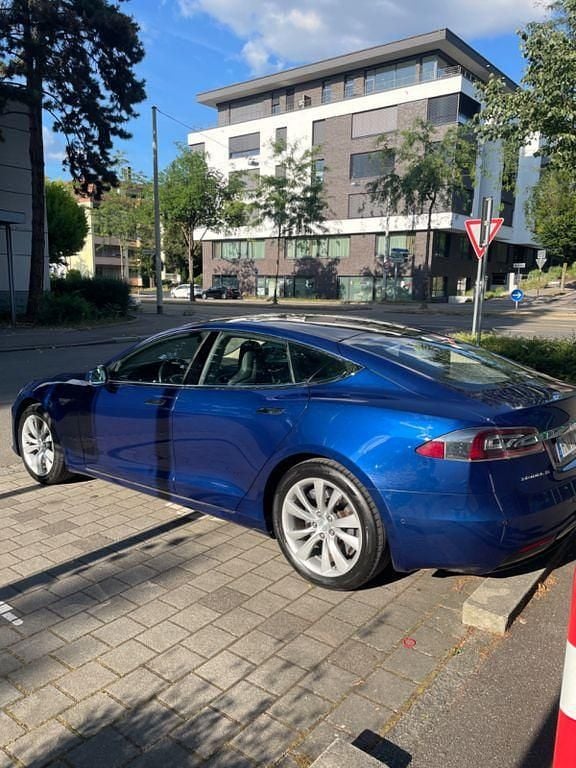 Gebraucht Tesla Model S 309 kW (421 PS) 2016 Blau Kleinwagen