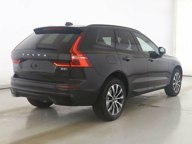 Gebraucht Volvo XC60 Plus 250 PS (183 kW) 2023 Onyx black / metallic SUV