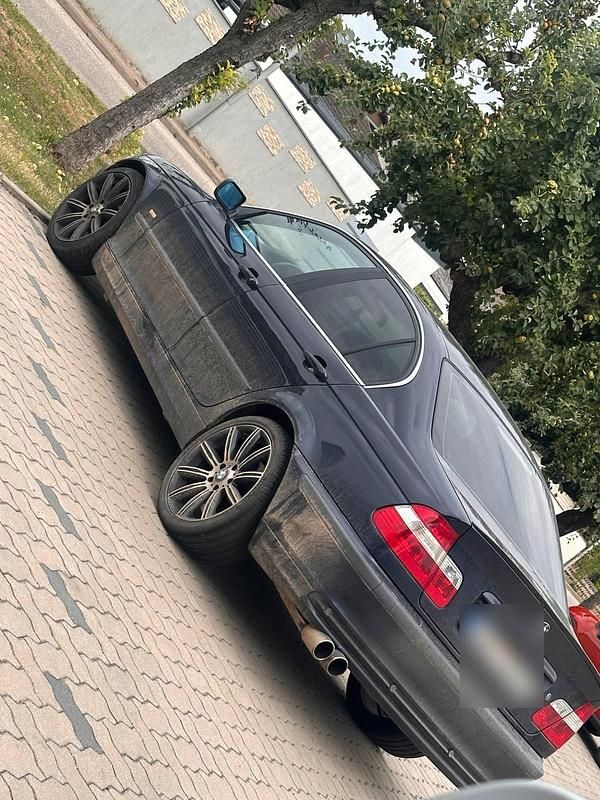 Gebraucht 2001 BMW 330 Limousine | 2.950 € (Fairer Preis) - Bild 1/4