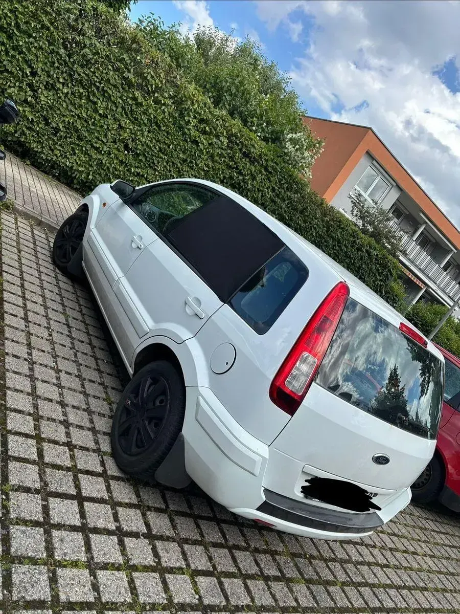 Gebraucht Ford Fusion 80 PS (58 kW) 2008 Weiß Kleinwagen