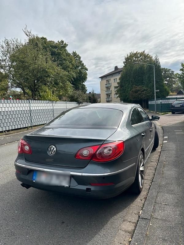Grau Gebraucht 2009 VW CC Limousine | 7.000 € (Fairer Preis) - Bild 1/4