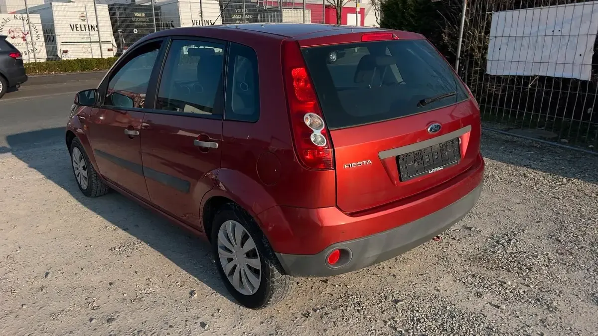Gebraucht Ford Fiesta 69 PS (50 kW) 2006 Kleinwagen