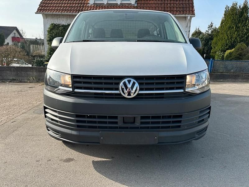 Second-hand VW Transporter 102 CP (75 kW) 2018 Alb Van