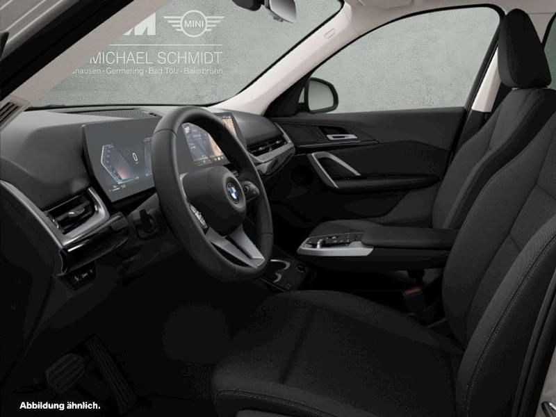 Neu BMW X1 156 PS (114 kW) 2026 Dune grey SUV