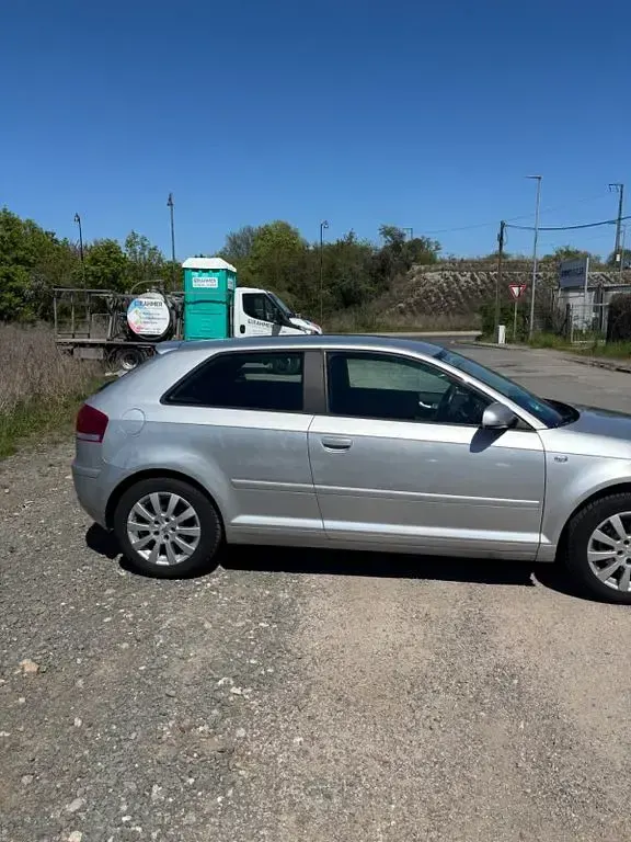 Second-hand Audi A3 102 CP (75 kW) 2006 Argintiu Hatchback