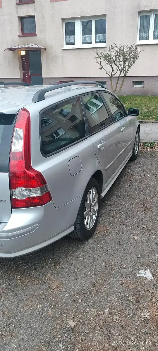 Gebraucht Volvo V50 Momentum 143 PS (105 kW) 2006 Silber Kombi