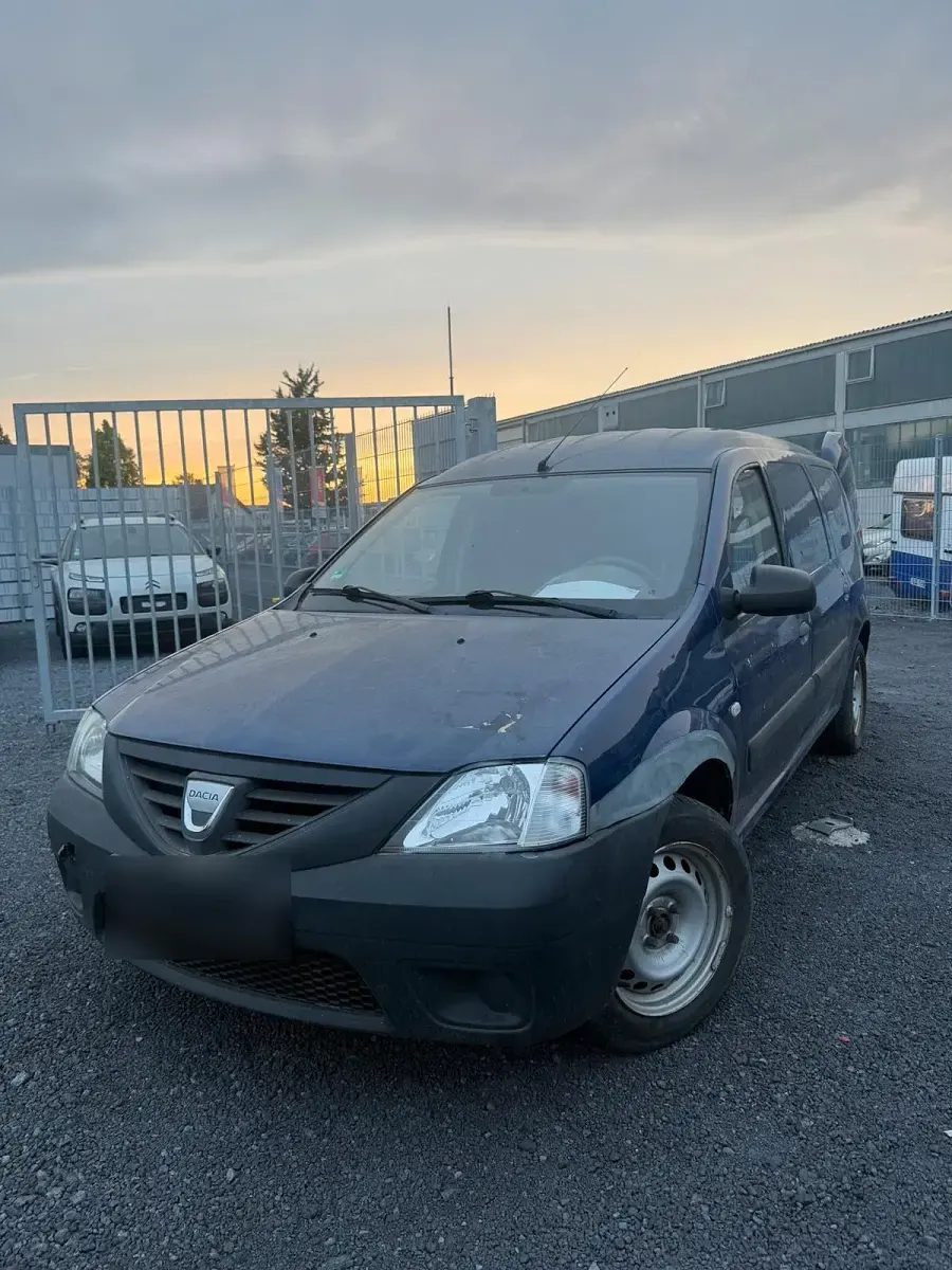 Usata Dacia Logan 75 CV (55 kW) 2009 Blu Station wagon