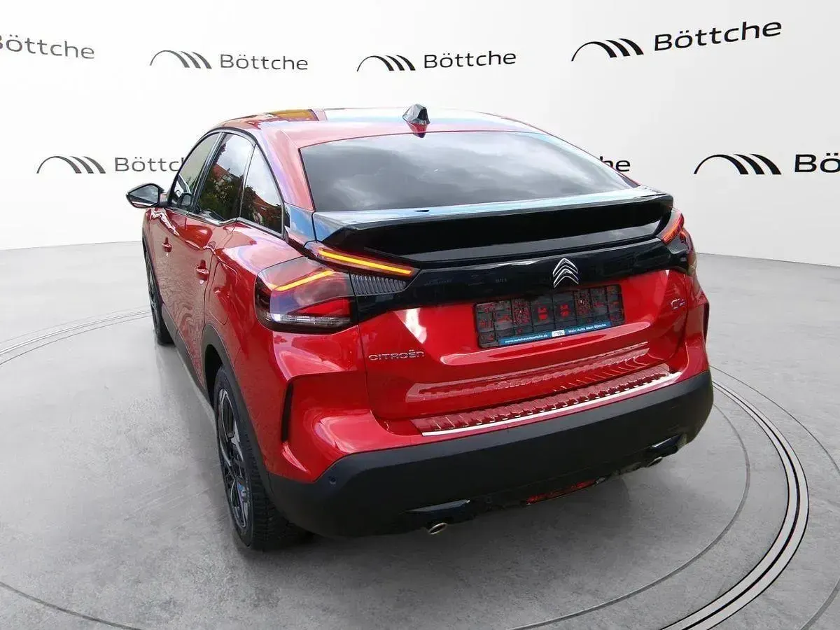 Gebraucht Citroën C4 PureTech 131 PS (96 kW) 2023 Rot SUV