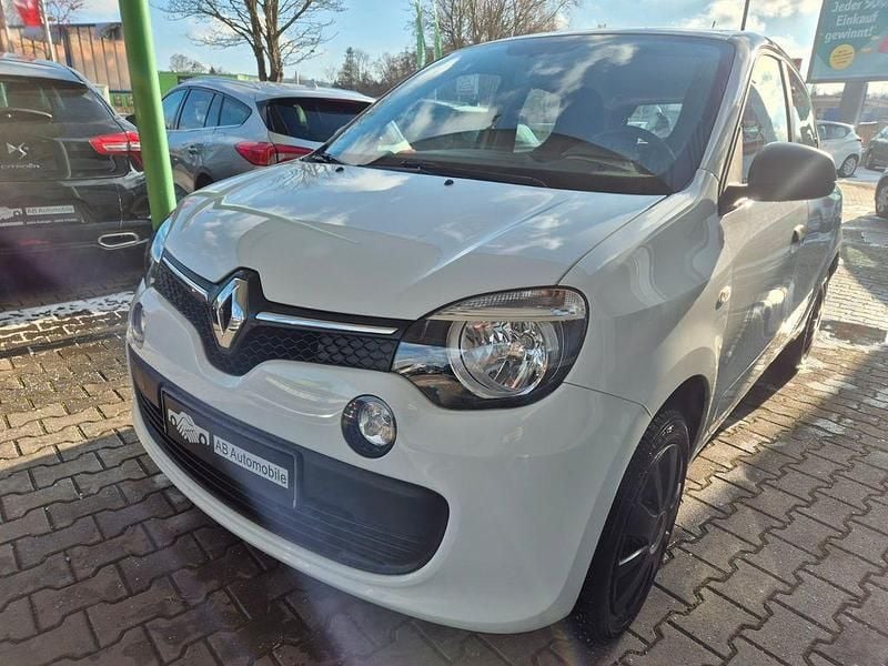 Gebraucht Renault Twingo Life 69 PS (50 kW) 2016 Weiß Kleinwagen