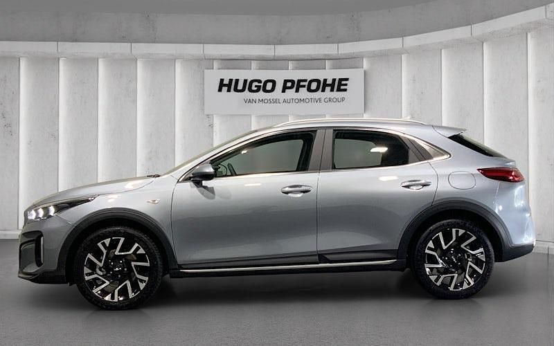 Neu Kia XCeed Vision 140 PS (102 kW) 2025 Lunarsilber metallic SUV