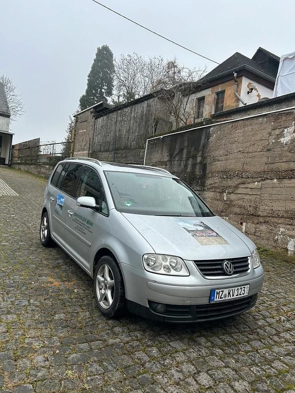 Silber Gebraucht 2003 VW Touran Van / Kleinbus | 2.100 € (Superpreis) - Bild 1/4