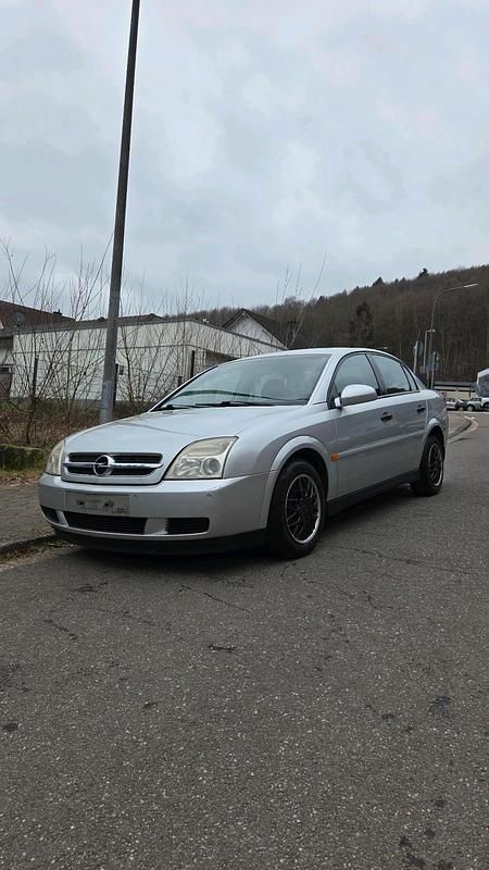 Gebraucht Opel Vectra 122 PS (89 kW) 2002 Silber Limousine