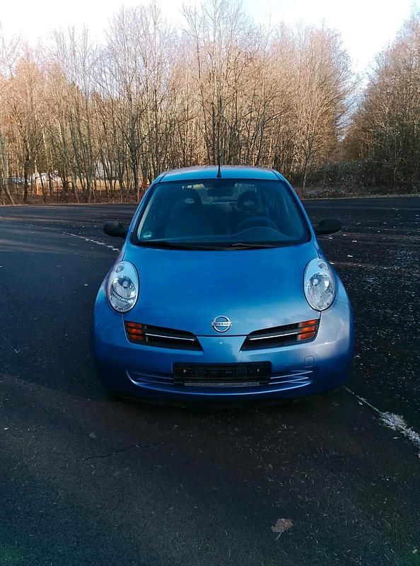 Blau Gebraucht 2003 Nissan Micra Kleinwagen | 1.100 € (Guter Preis) - Bild 1/4