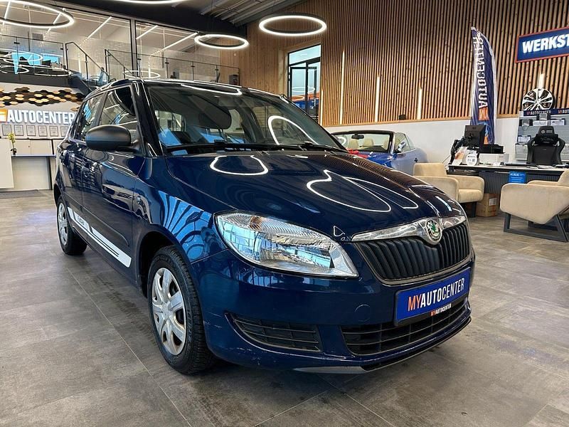 Gebraucht Skoda Fabia Special 60 PS (44 kW) 2011 Blau Kleinwagen