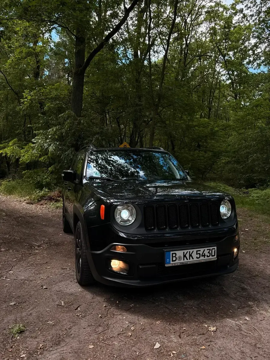 Gebraucht Jeep Renegade 143 PS (105 kW) 2017 Schwarz SUV