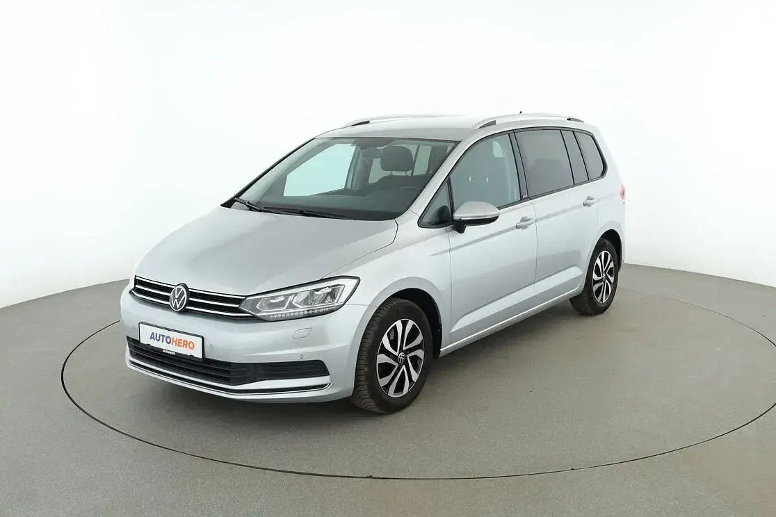 Gebraucht VW Touran Active 150 PS (110 kW) 2021 Van / Kleinbus