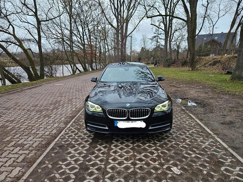 Gebraucht BMW 525 218 PS (160 kW) 2015 Schwarz Kombi