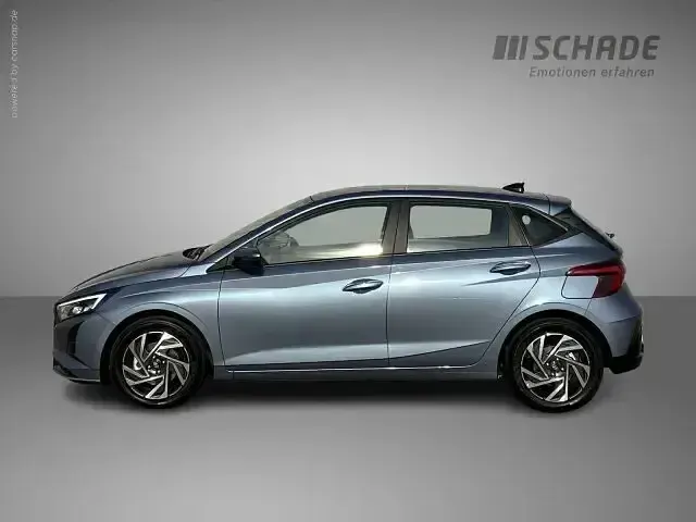 Gebraucht Hyundai i20 Trend 101 PS (74 kW) 2025 Blau Limousine