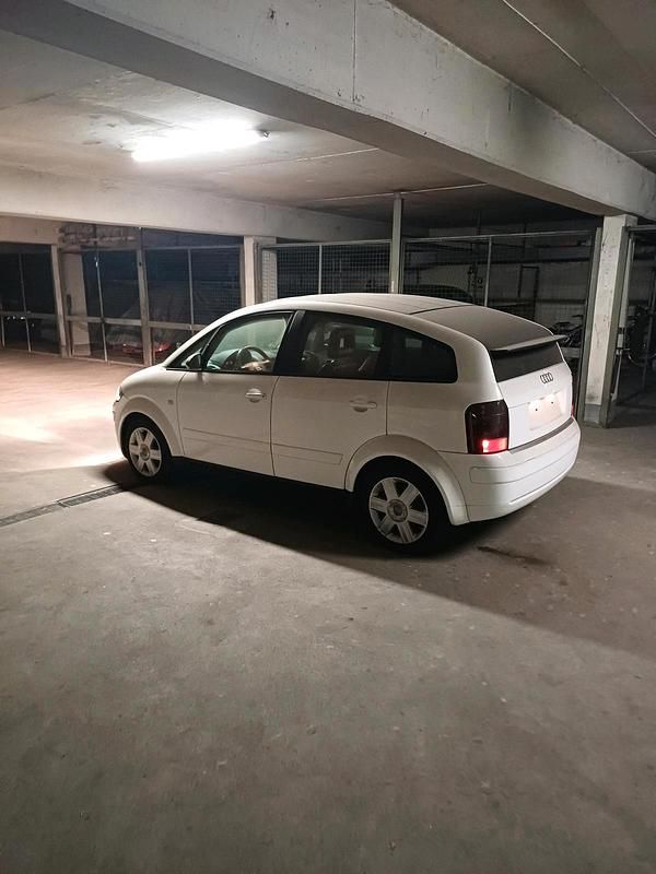 Gebraucht Audi A2 75 PS (55 kW) 2002 Weiß Kleinwagen