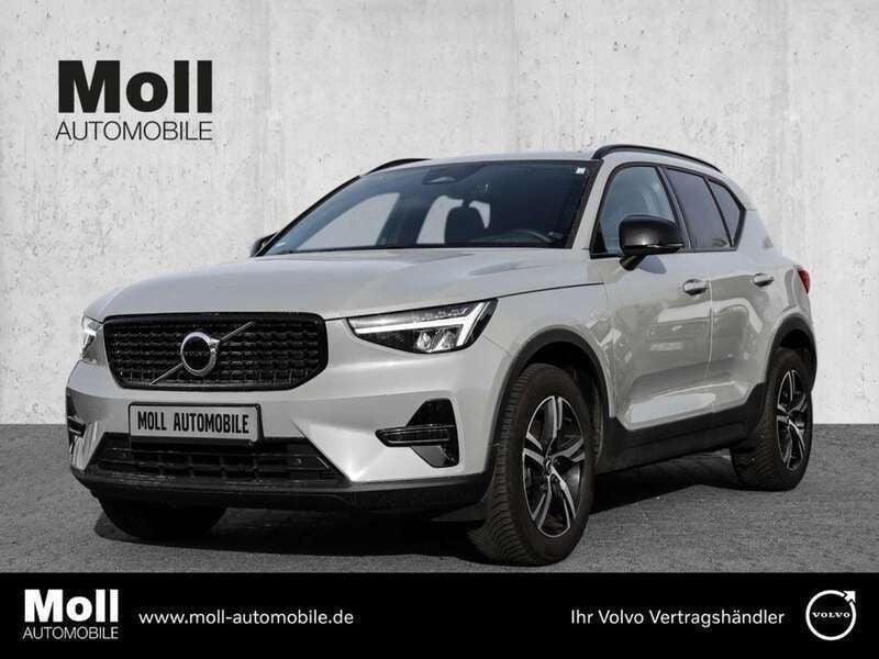 Gebraucht Volvo XC40 Plus 163 PS (119 kW) 2023 Grau SUV