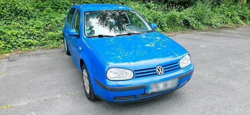 Blau Gebraucht 1999 VW Golf IV Limousine | 1.150 € (Guter Preis) - Bild 1/4