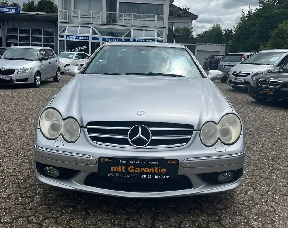 Gebraucht Mercedes CLK320 218 PS (160 kW) 2007 Silber Coupé