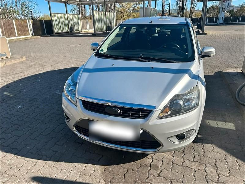 Usata Ford Focus 105 CV (77 kW) 2009 Grigio Utilitaria