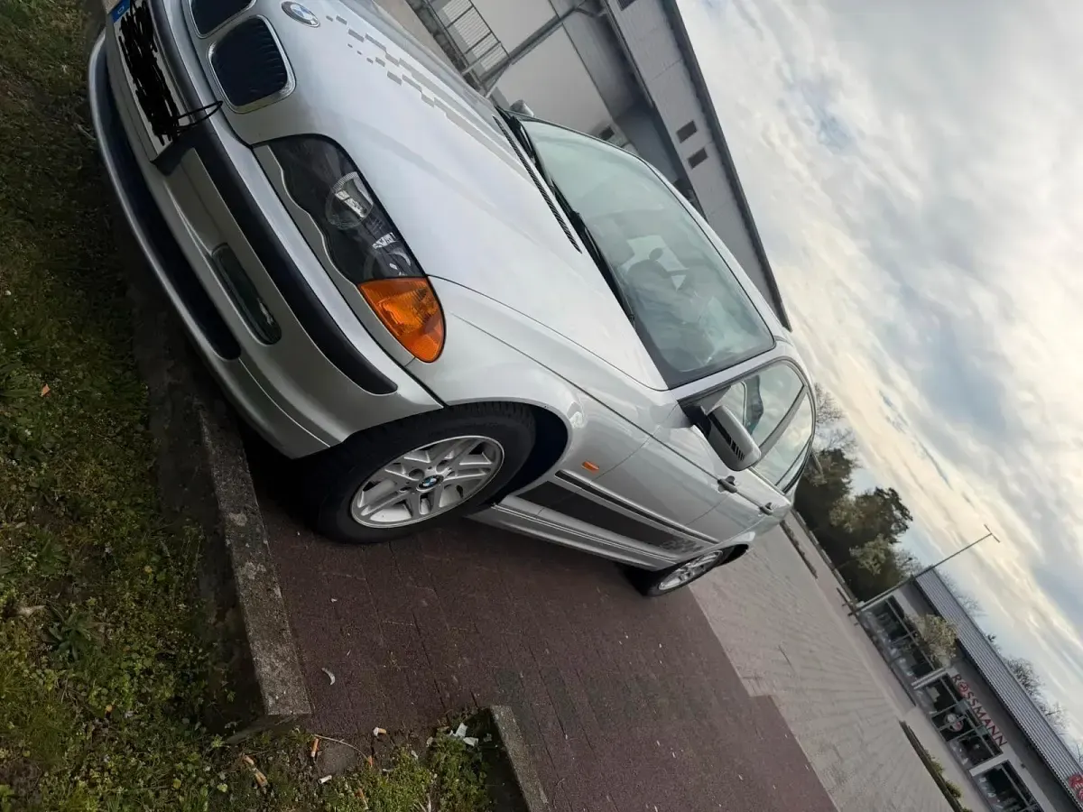 Gebraucht BMW 316 105 PS (77 kW) 1999 Grau Limousine