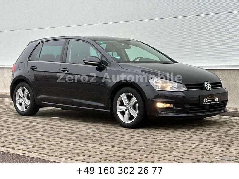 Gebraucht VW Golf VII Comfortline 125 PS (91 kW) 2014 Schwarz Limousine
