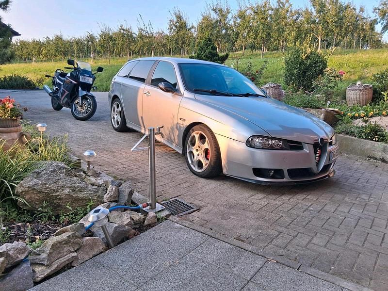 Gebraucht 2005 Alfa Romeo 156 Kombi | 2.000 € - Bild 1/1