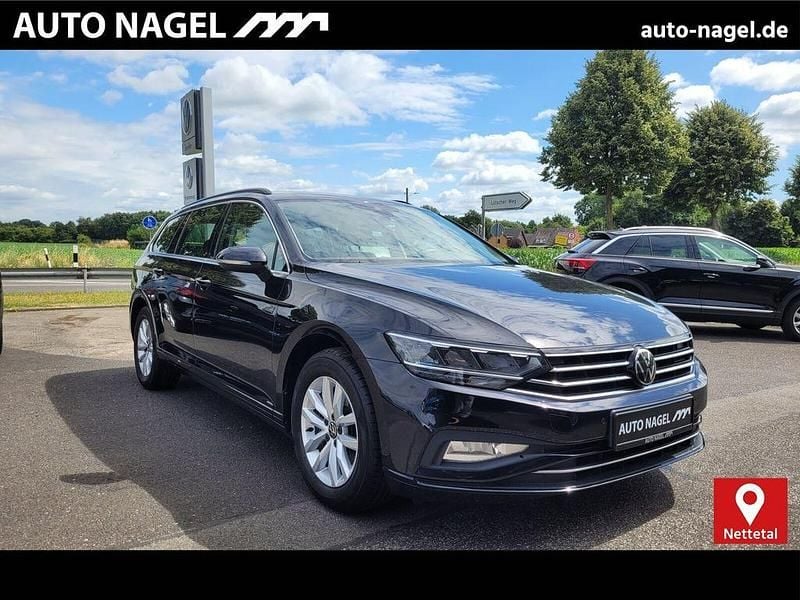 Schwarz Gebraucht 2022 VW Passat Business Kombi | 19.990 € (Guter Preis) - Bild 1/4