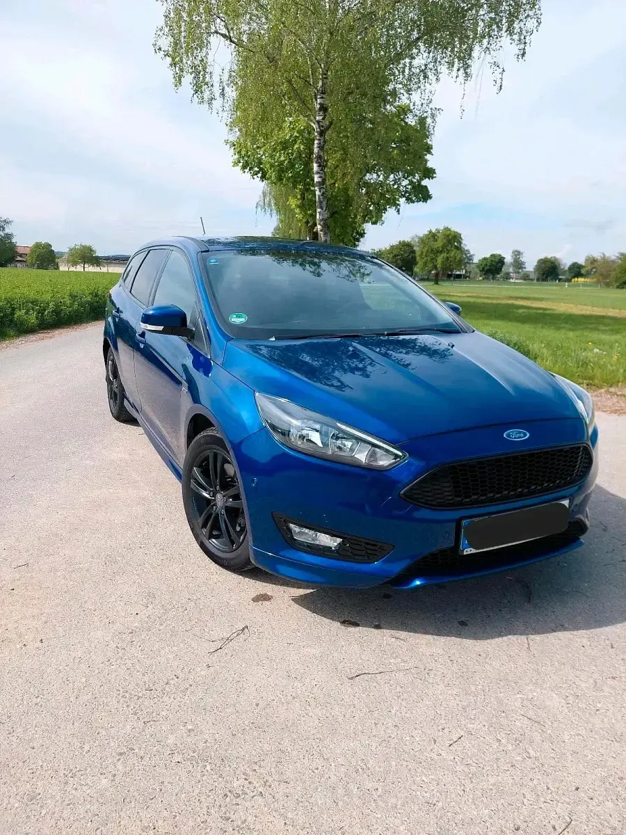 Gebraucht Ford Focus ST-Line 150 PS (110 kW) 2017 Blau Kombi