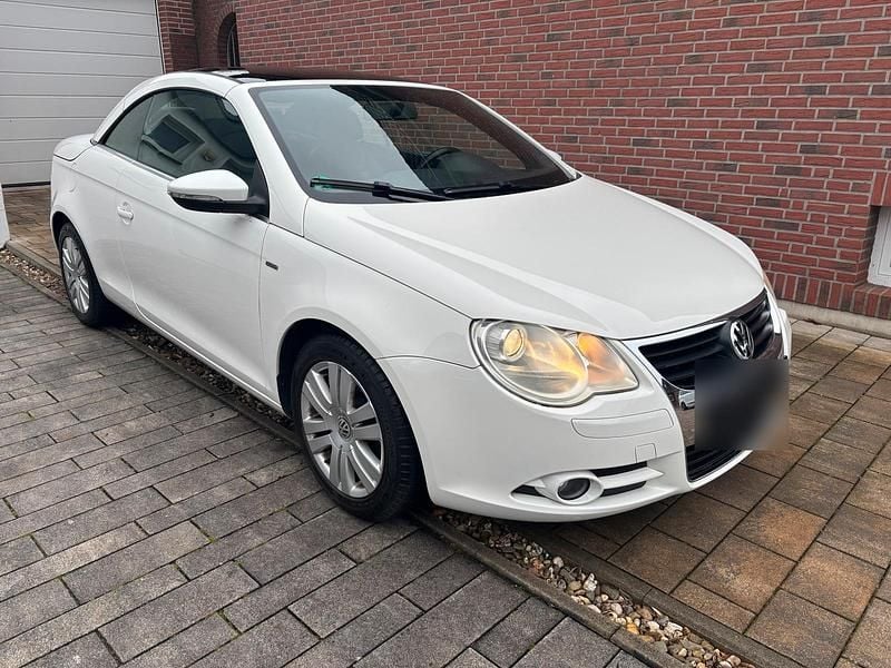 Gebraucht VW Eos 122 PS (89 kW) 2008 Weiß Cabrio