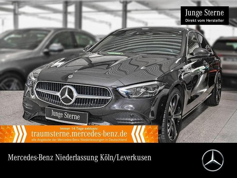 Grau Gebraucht 2024 Mercedes C180 Advanced Limousine | 33.970 € (Guter Preis) - Bild 1/3