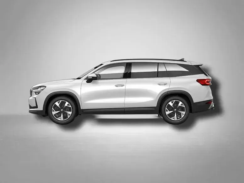 Neu Skoda Kodiaq Selection 150 PS (110 kW) 2025 Raceblau metallic SUV